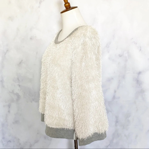 Mododoc Eyelash 3/4 Sleeve Sherpa Ivory‎ Sweatshirt - Picture 3 of 7